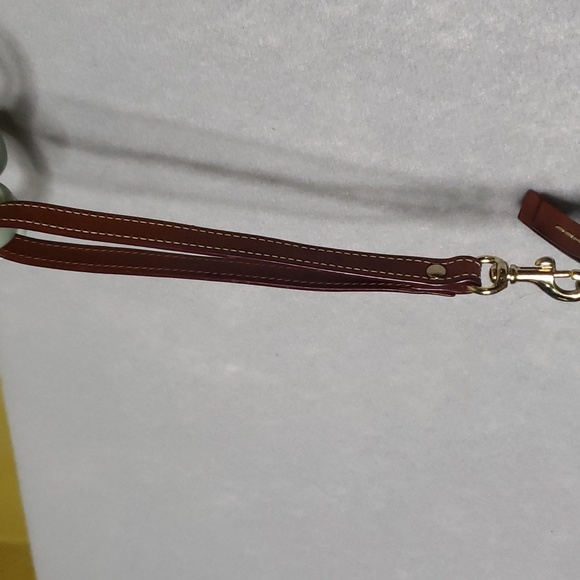 Dooney & Bourke Gretta Seafoam Large Zip Around Wristlet Wallet Like New Rare - Picture 5 of 10